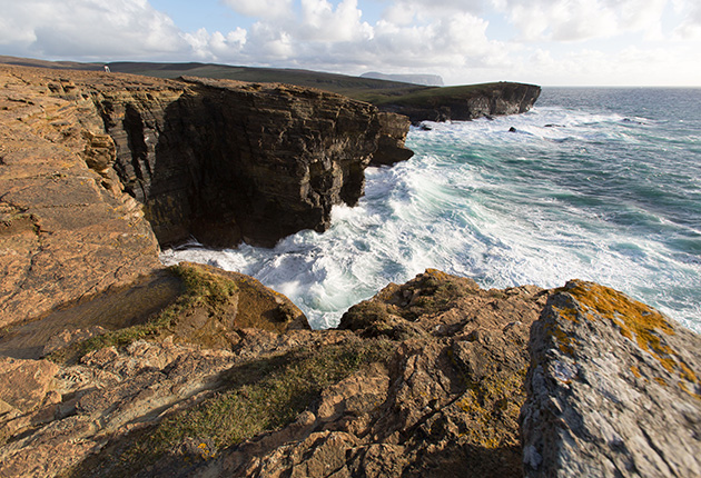 Waves close to a cliff in Orkney
