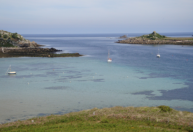 YAchts moored at Old Grimsby Sound, Isles of Scilly