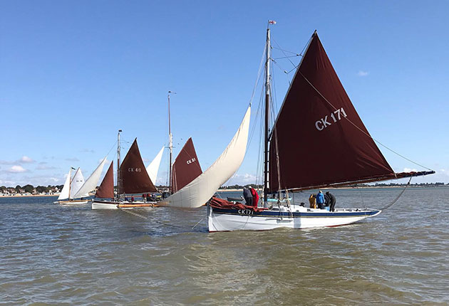 Dredging under sail is all about controlling boat speed
