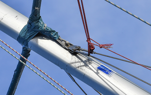 repairs to a damaged rig using spectre line
