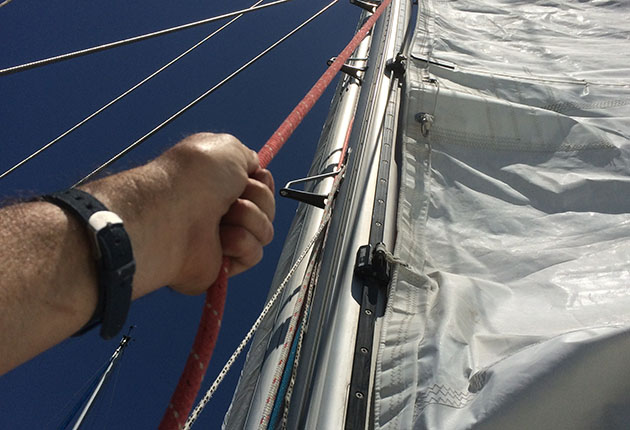 A downhaul line can help with pulling down the main. Credit: Randall Reeves