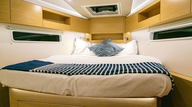 The cabin with bed
