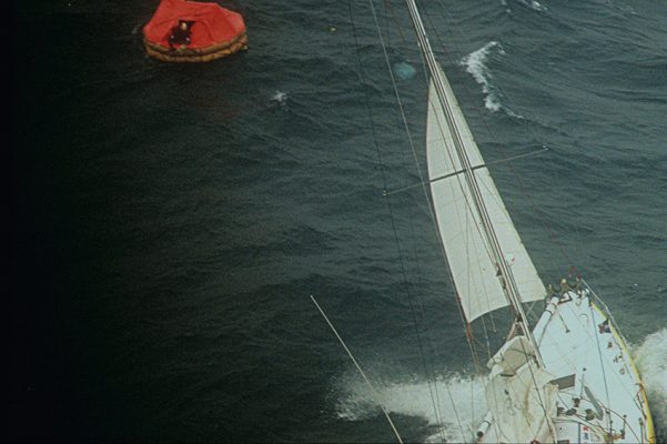 Vendée Globe skipper Pete Goss rescues fellow skipper Raphael Dinelli