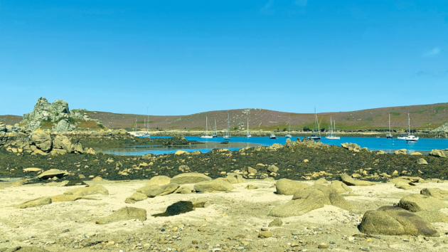 The same bay when the tide is out.